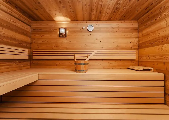 Holiday home Lima Alpine - Almhaus Petra